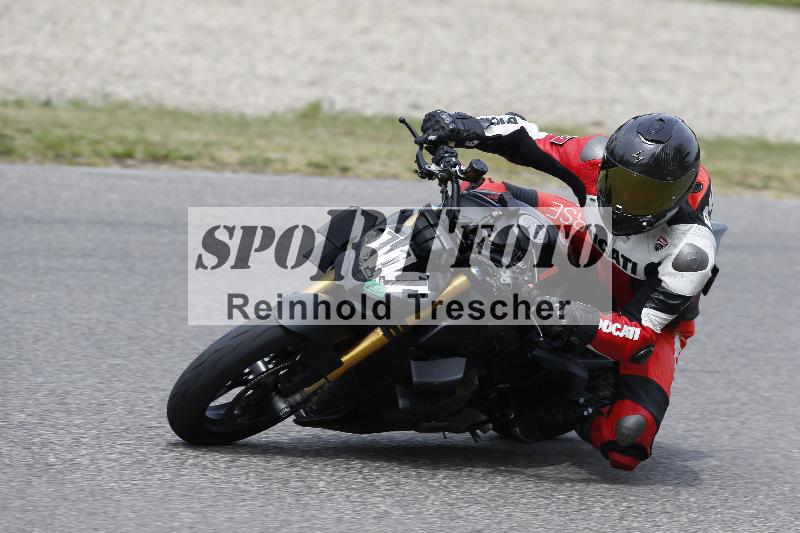 /11 28.04.2026  PROMAX ADR/Gruppe gruen/711